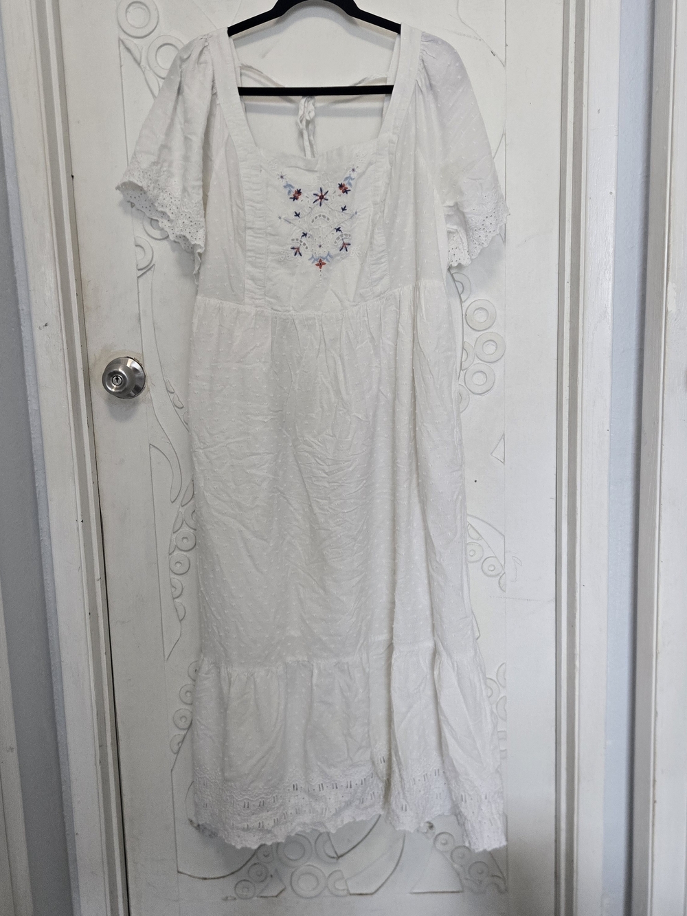 Old Navy White Cotton Maxi Dress with Floral Chest Embroidery